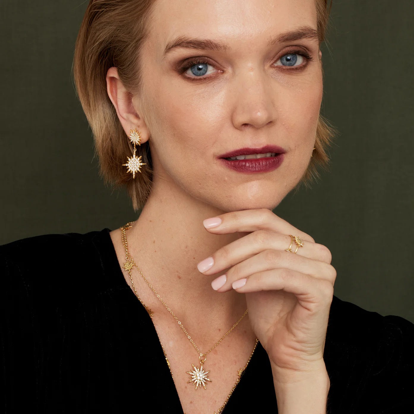 Ashiana Elsa Star Earrings Gold