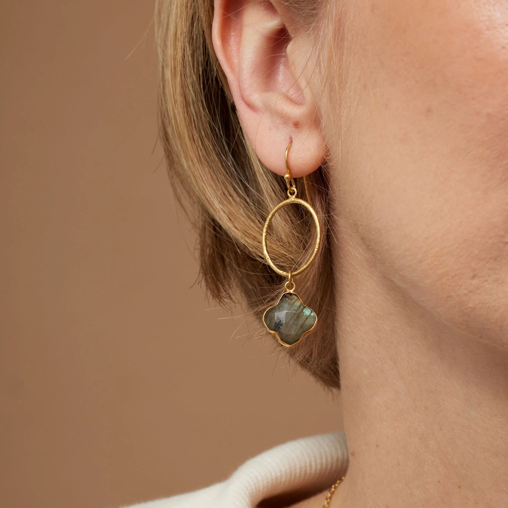 Ashiana Clover Labradorite Hoop Earrings