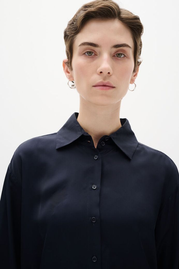 In Wear Pauline Silky Shirt - Navy