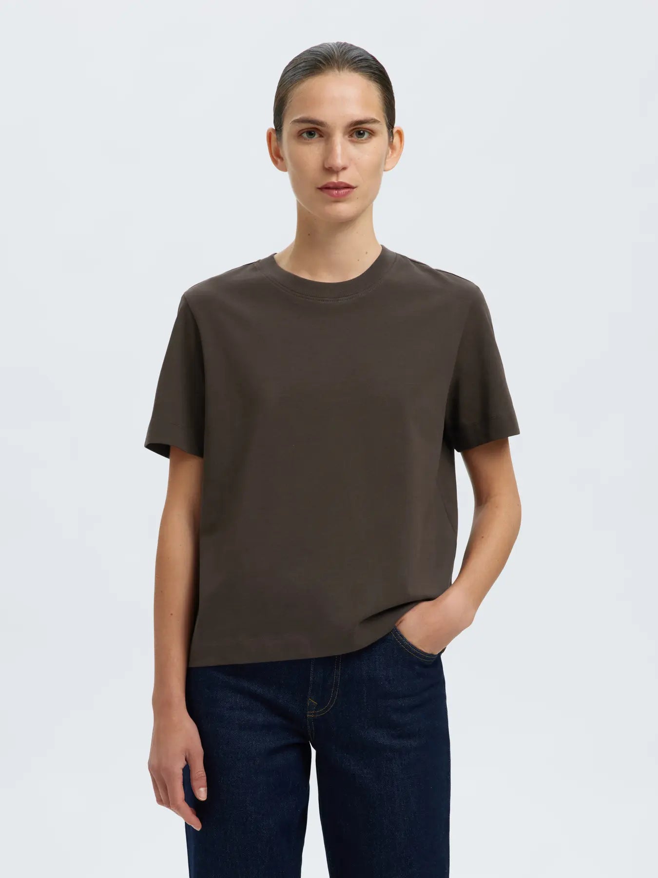 Selected Femme Essential Boxy Tee - Brown