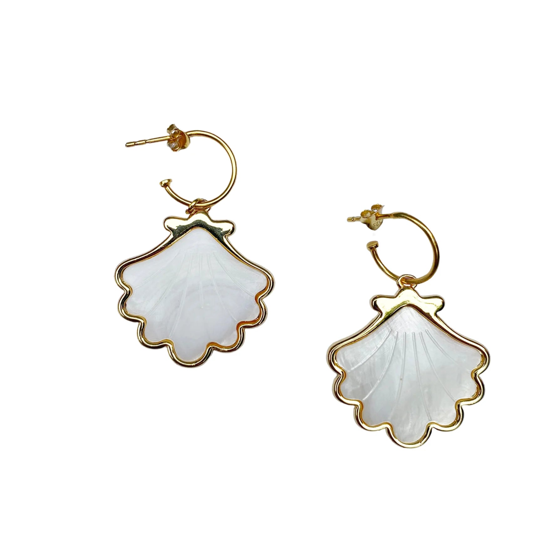 Ashiana Clam Earrings