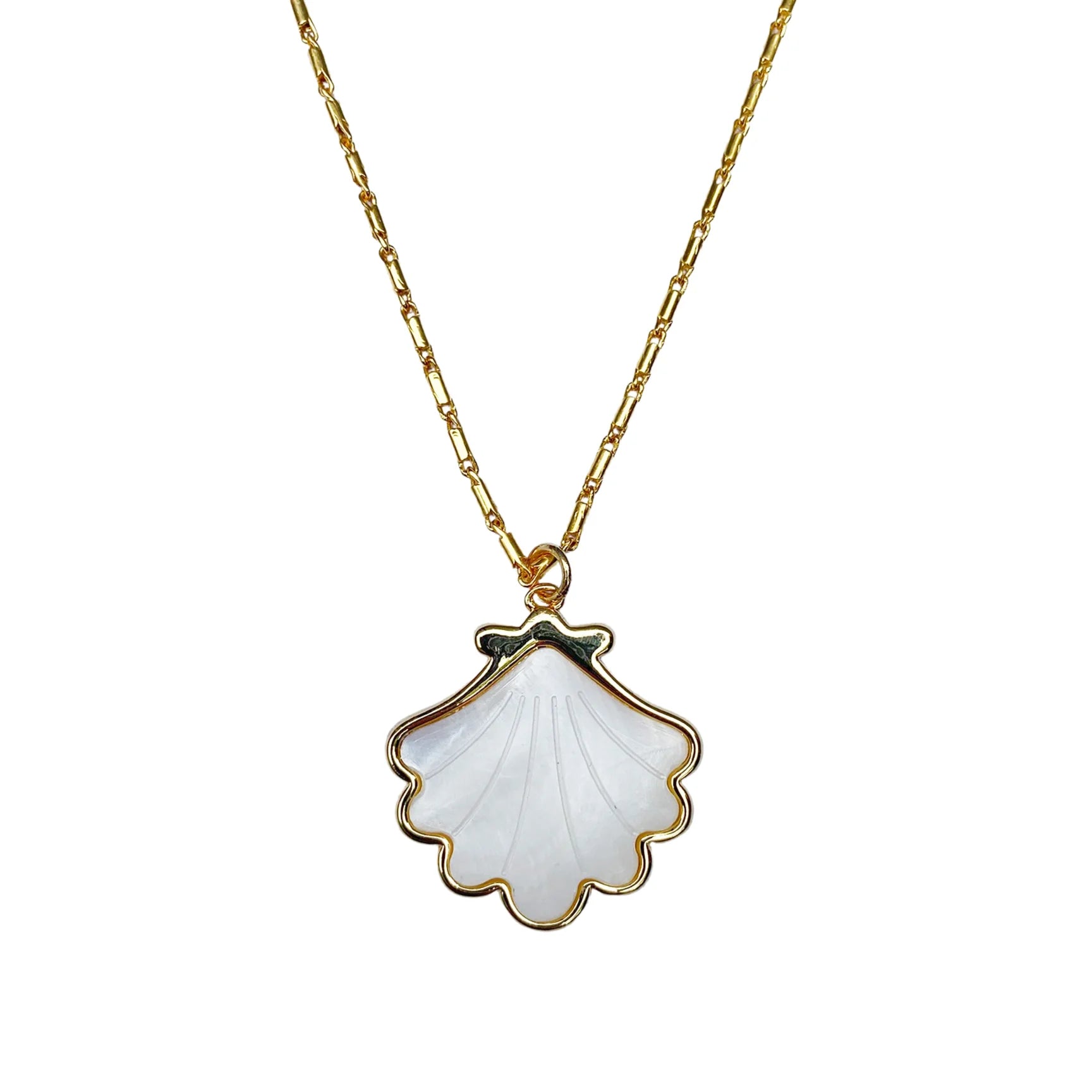 Ashiana Clam Necklace