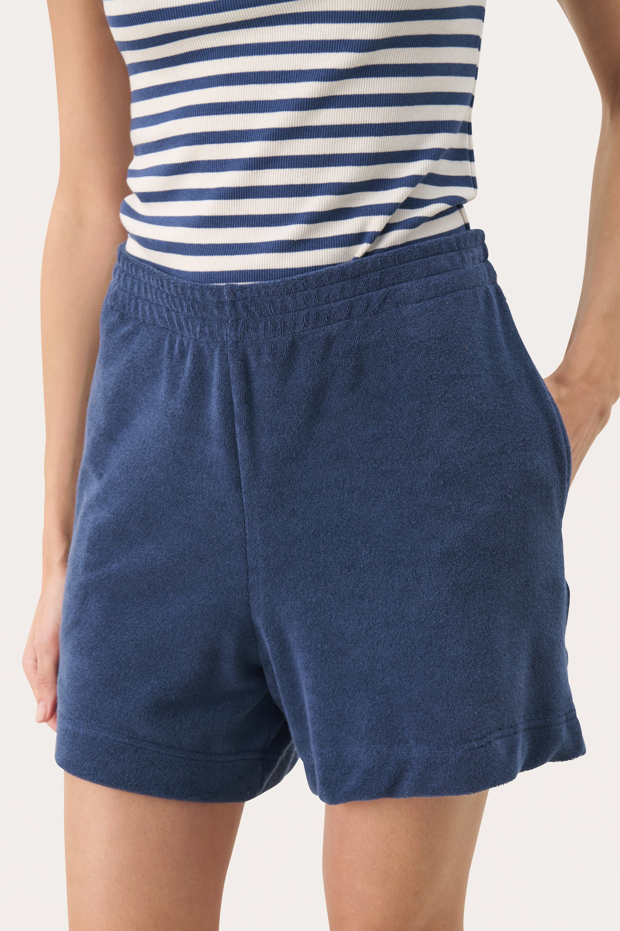 Part Two Rosemaya Shorts - Navy