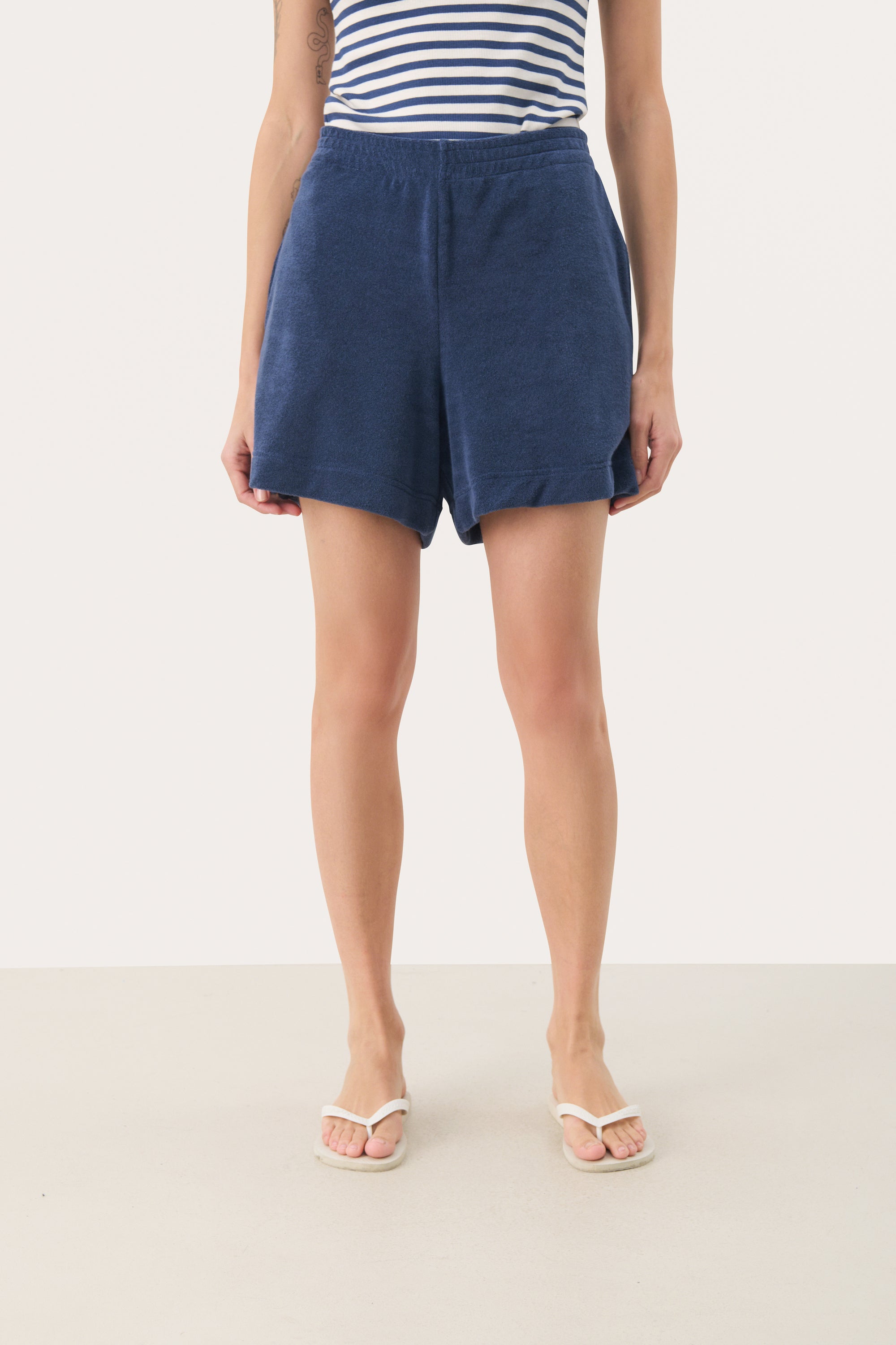 Part Two Rosemaya Shorts - Navy