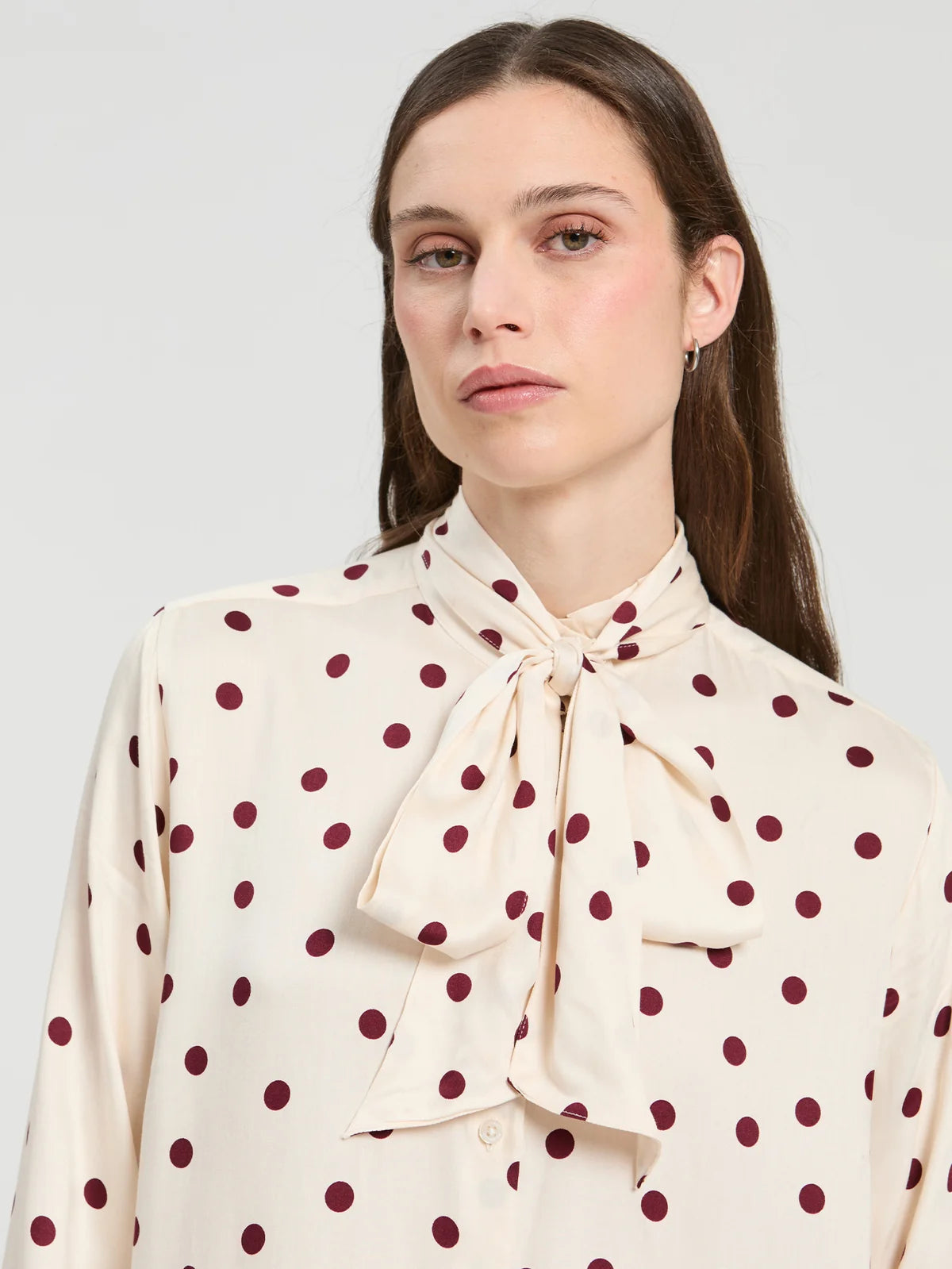 Vilagallo Polka Dot Pussy Bow Blouse