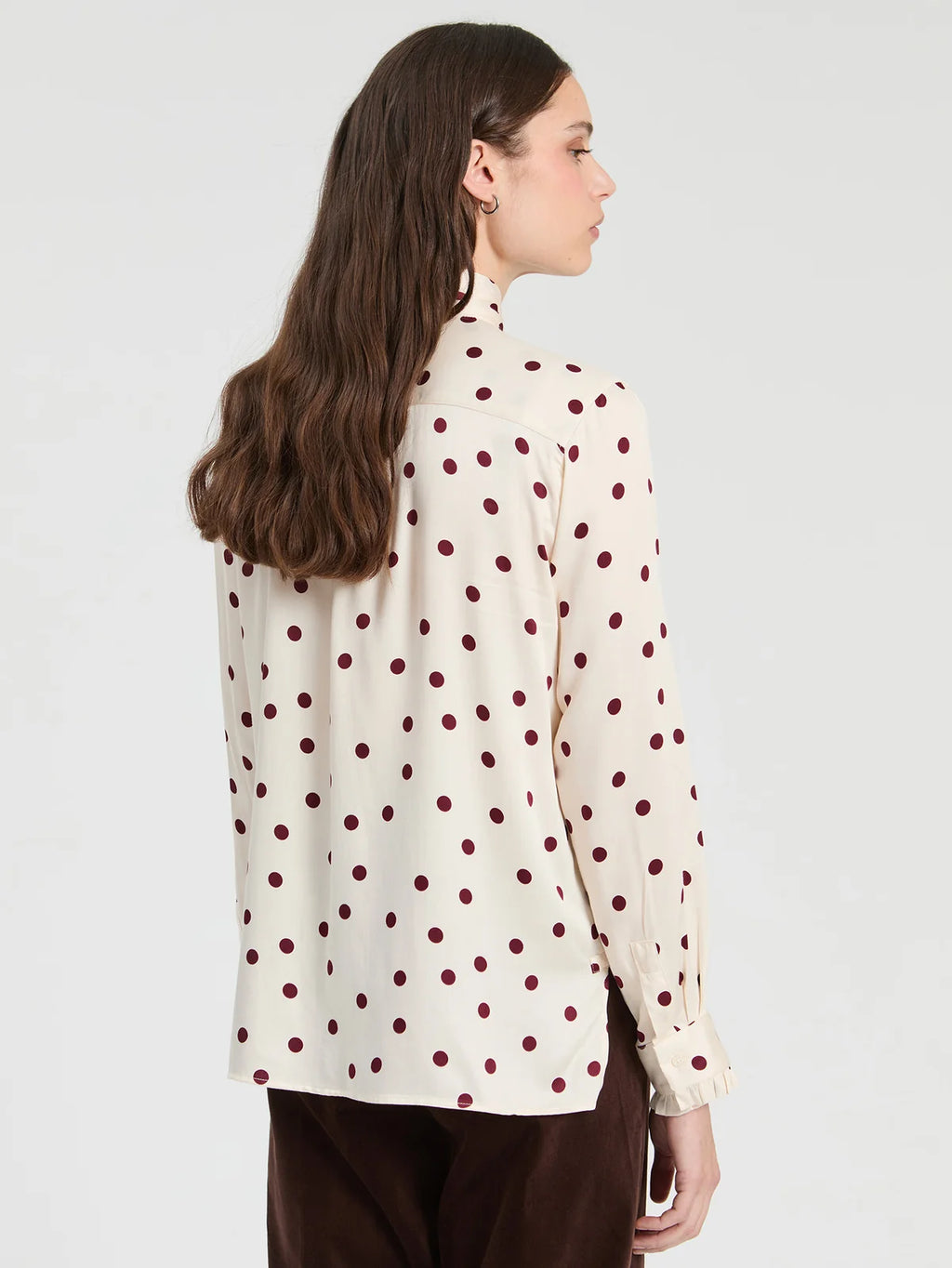 Vilagallo Polka Dot Pussy Bow Blouse