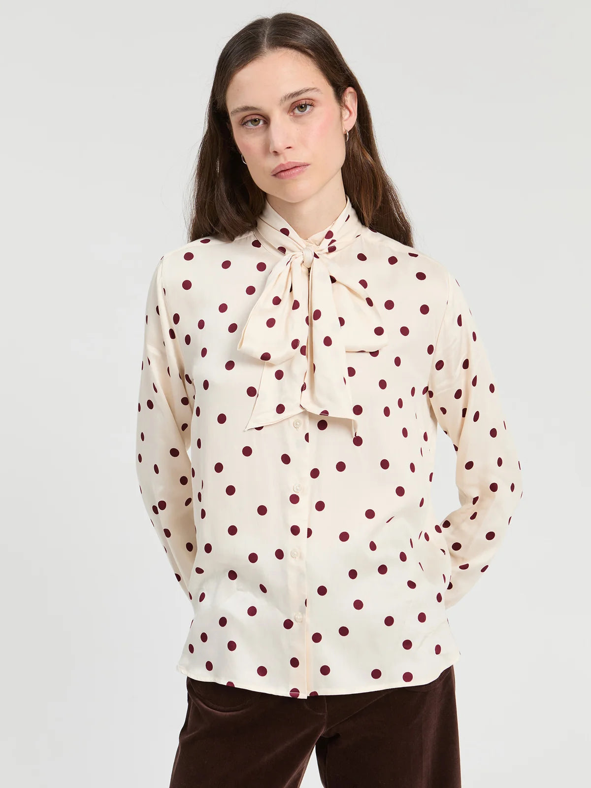 Vilagallo Polka Dot Pussy Bow Blouse