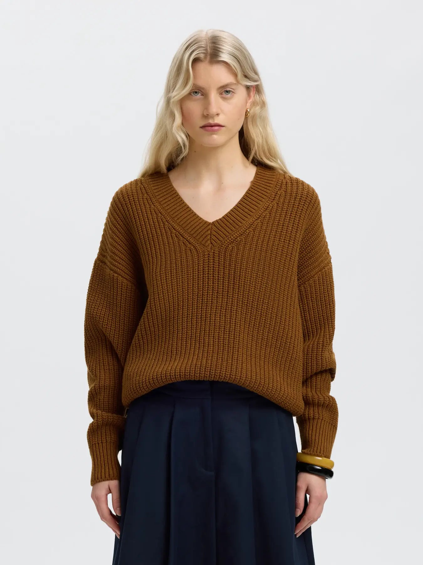 Selected Selma V Neck - Monks Robe