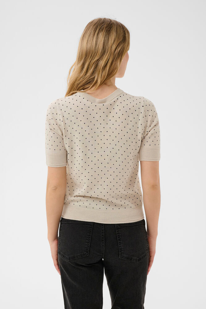 Part Two Natanya Jumper - Spot