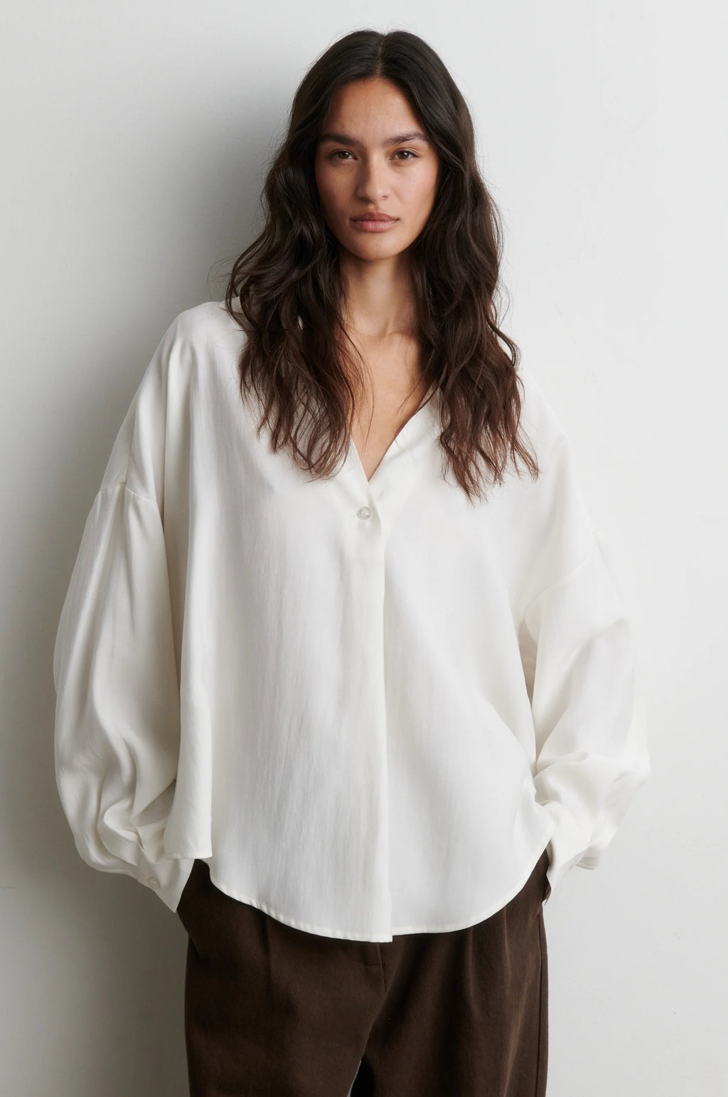 Second Female Timeline Blouse - Egret
