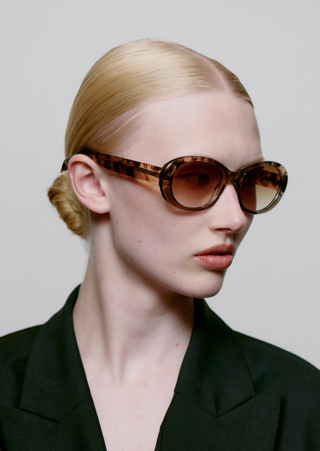 A. Kjærbede Anma Sunglasses - Coquina