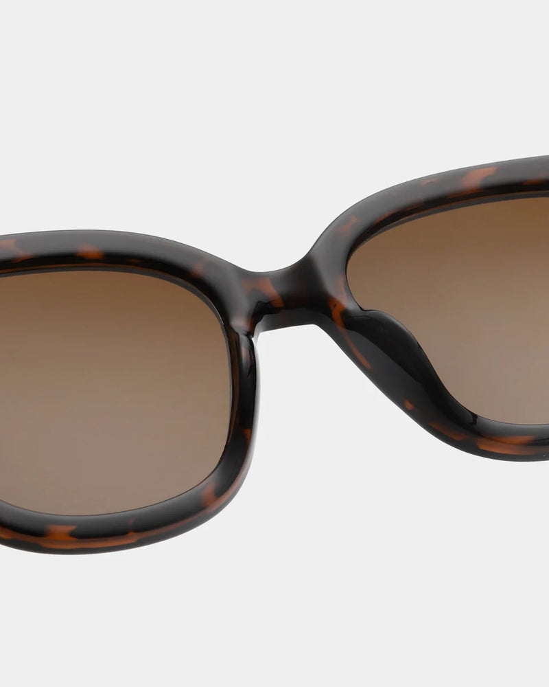 A. Kjærbede Billy Sunglasses - Tortoise