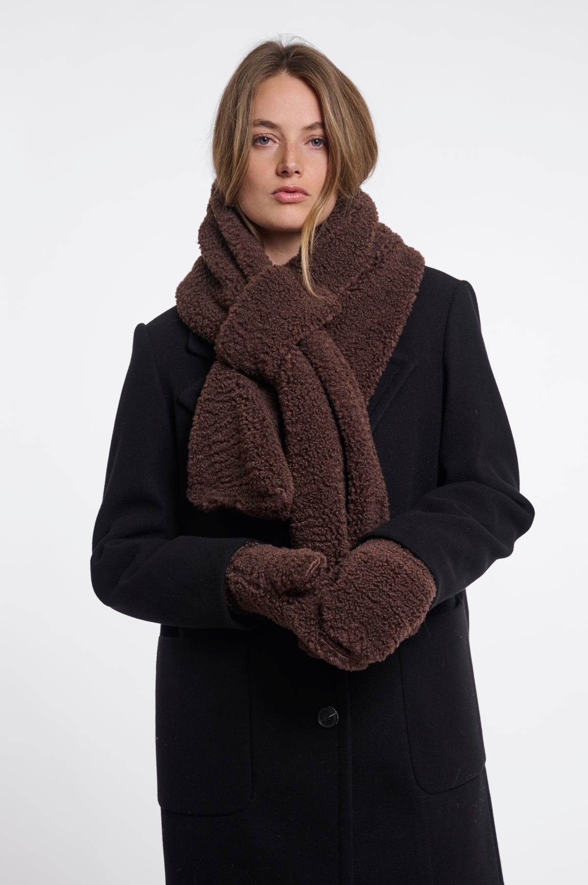 Rino & Pelle Aleida Teddy Gloves - Coffee