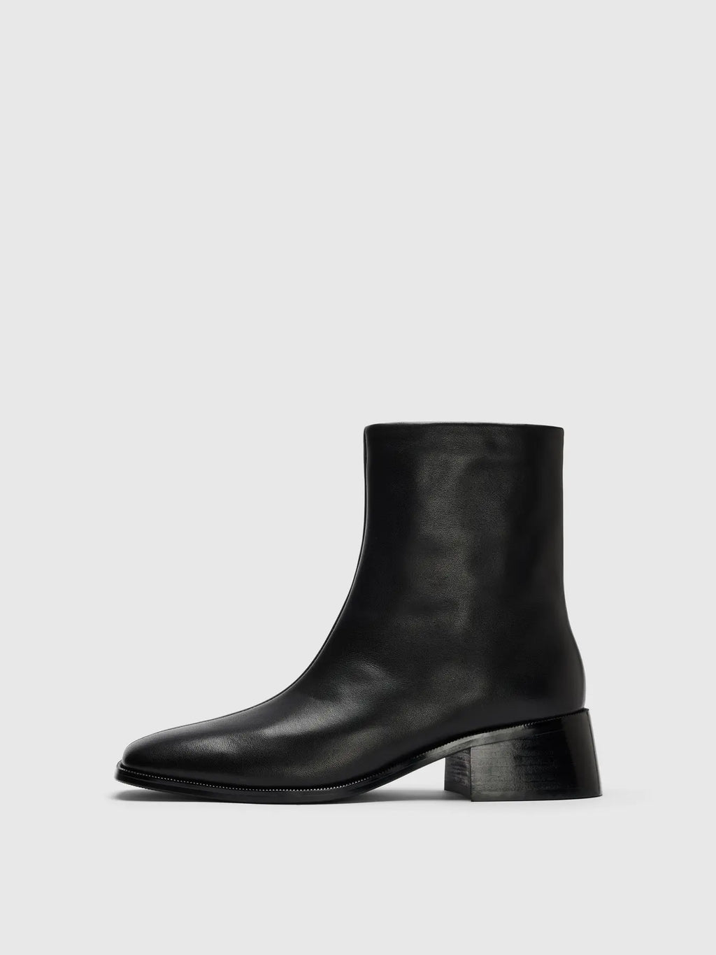 Selected Vega Boots