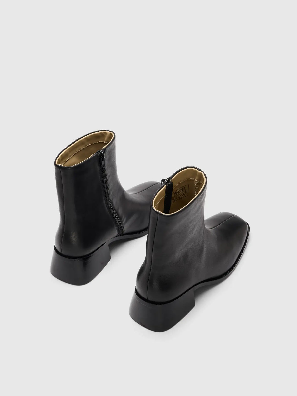 Selected Vega Boots