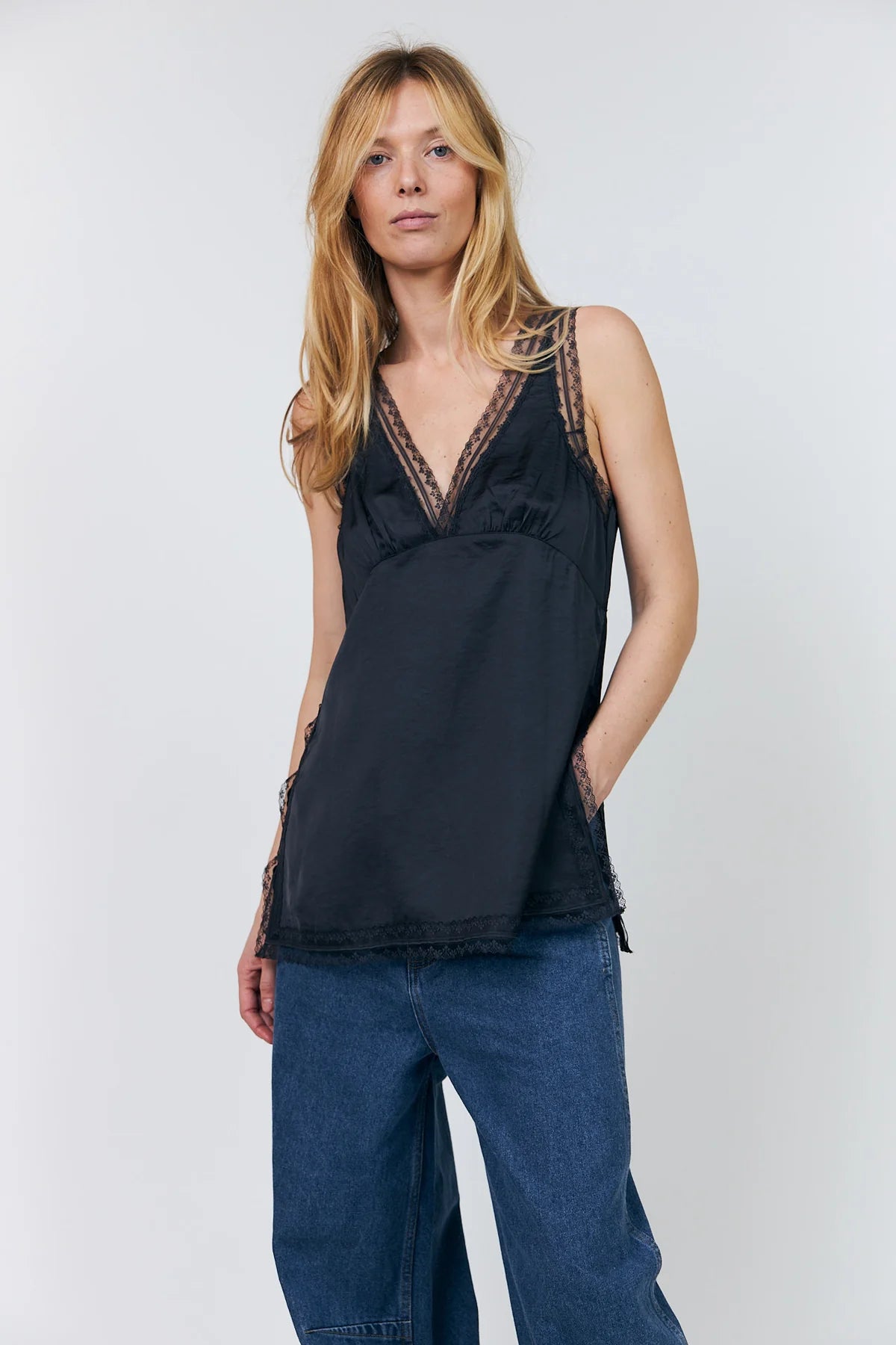 Lollys Laundry Cain Silky Top - Black