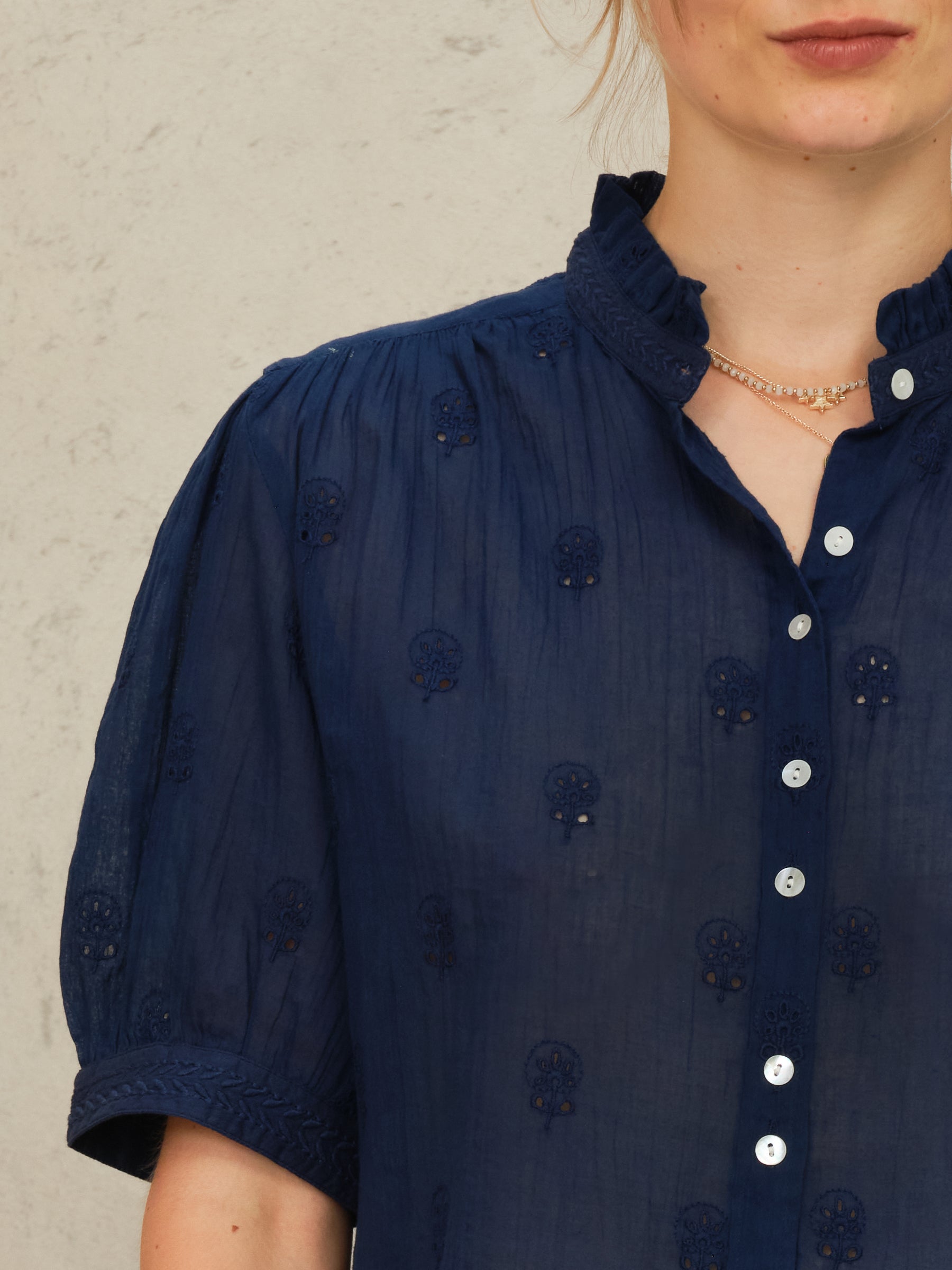 M.A.B.E Frani Emb Top - Indigo