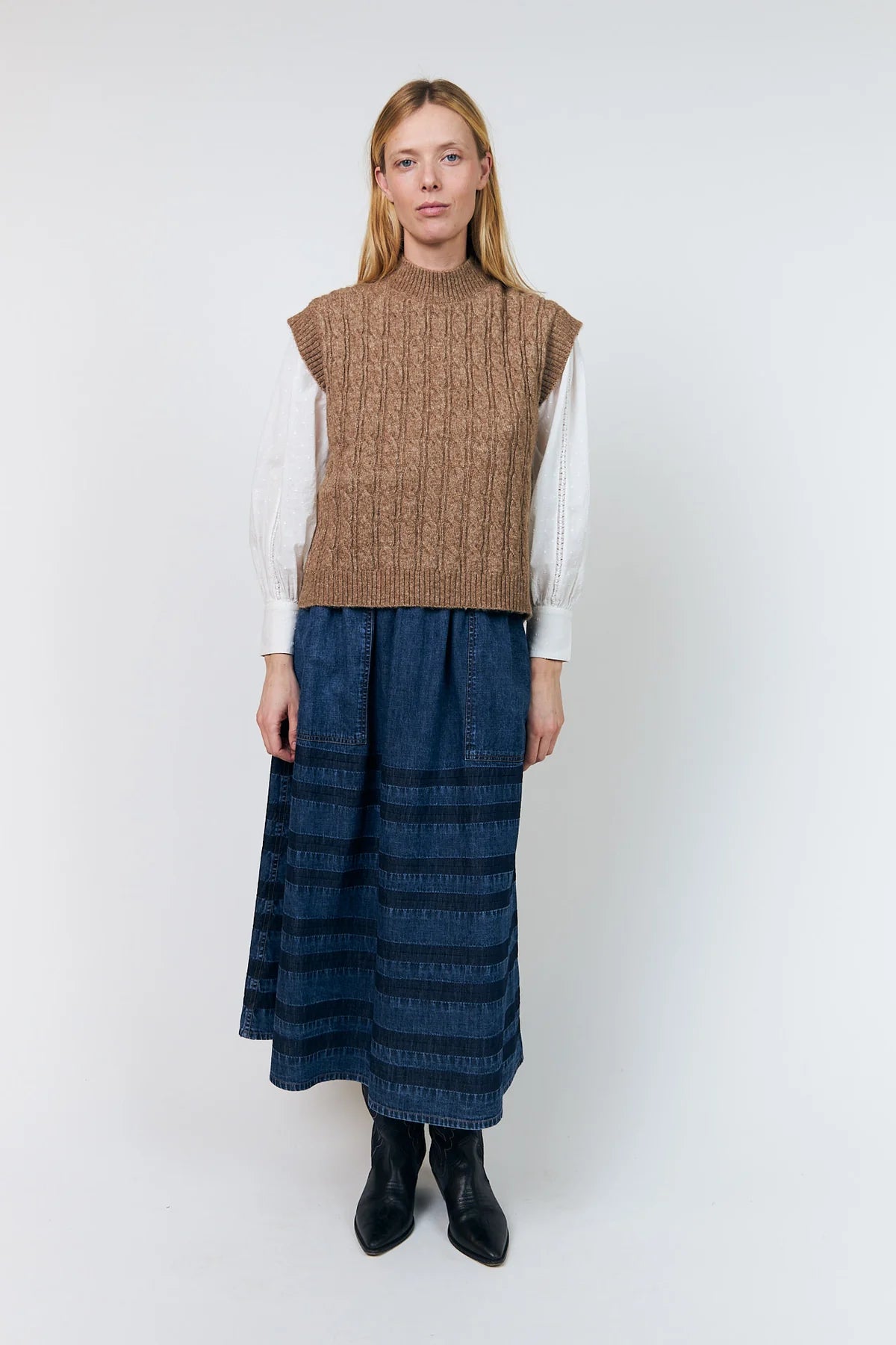 Lollys Laundry Fin Cable Vest - Camel