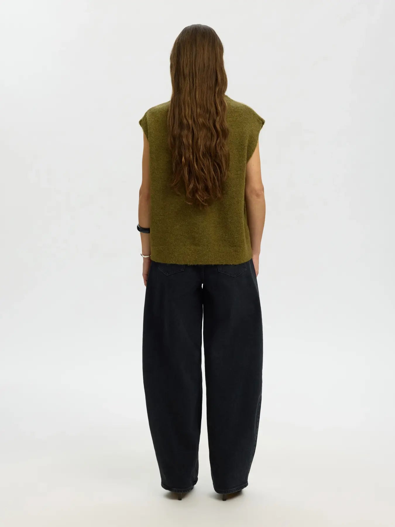 Selected Lulu Knit Vest - Fir Green