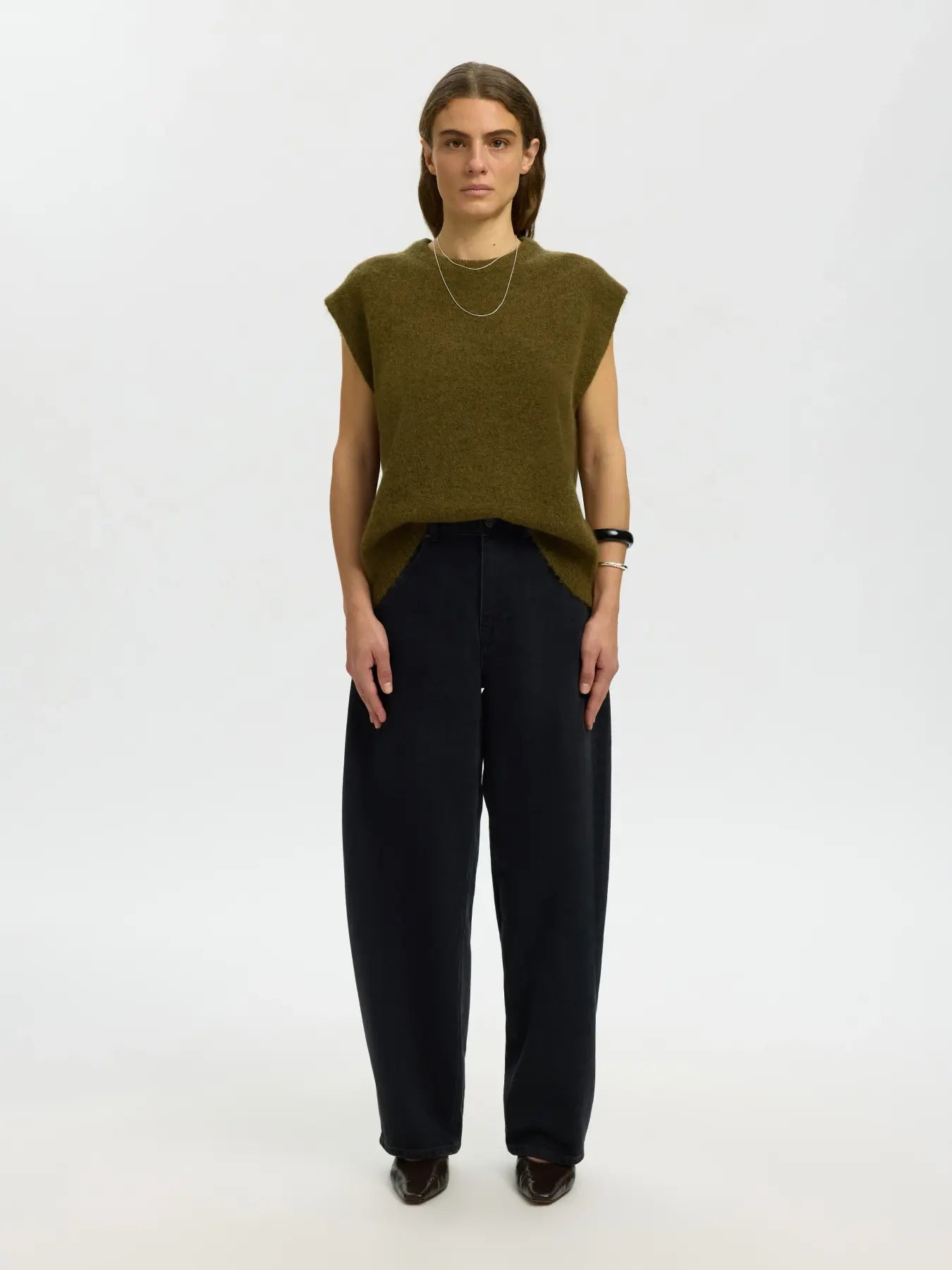 Selected Lulu Knit Vest - Fir Green