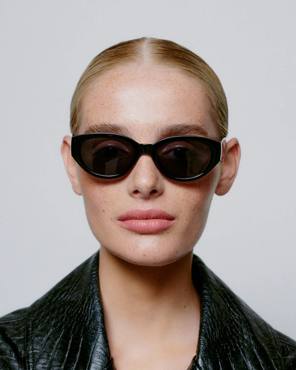 A. Kjærbede Winnie Sunglasses - Black