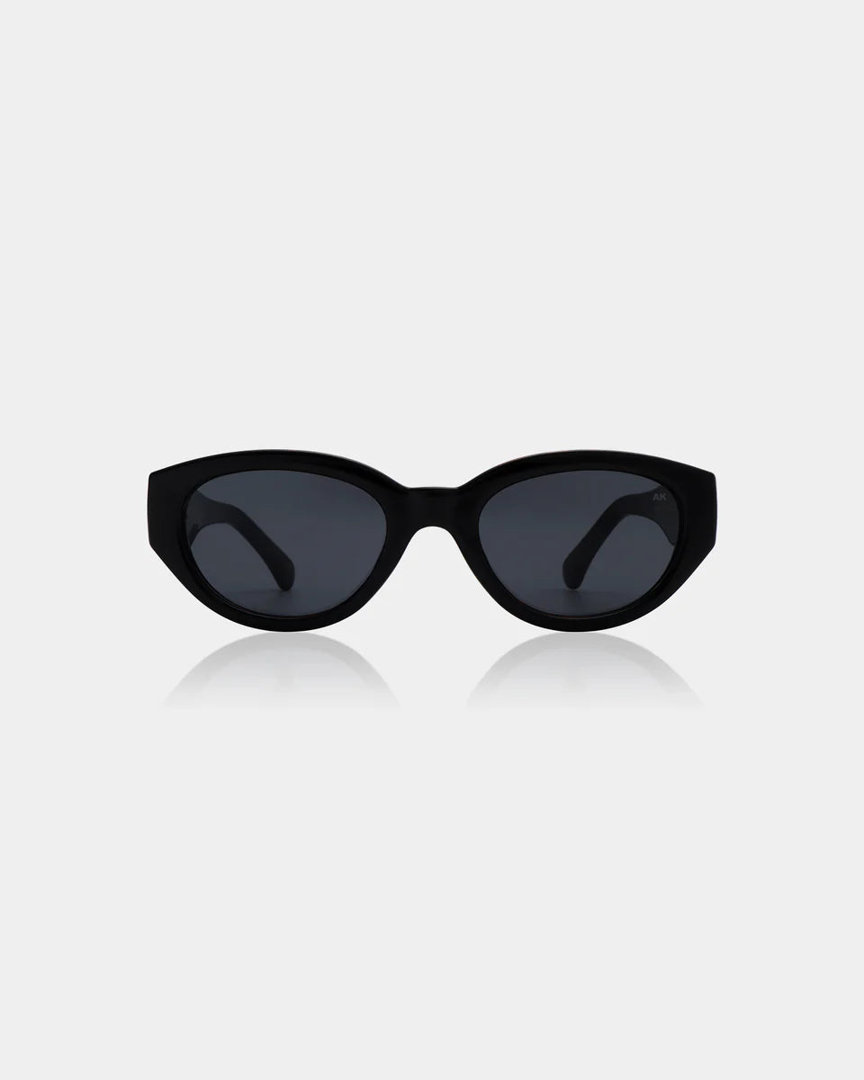 A. Kjærbede Winnie Sunglasses - Black