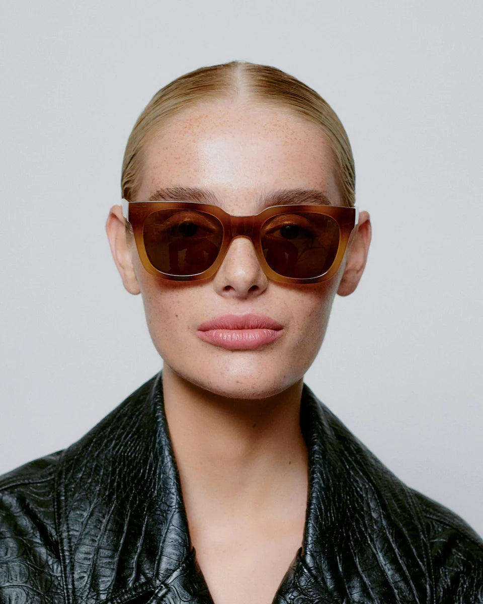 A. Kjærbede Nancy Sunglasses - Demi Brown