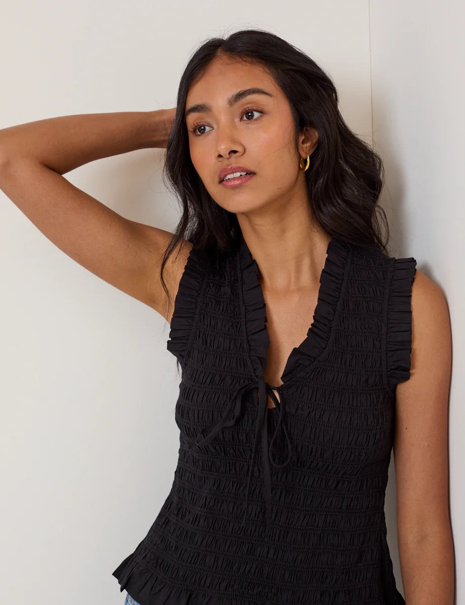 Nobody's Child Aven V Neck Shirred Top - Black