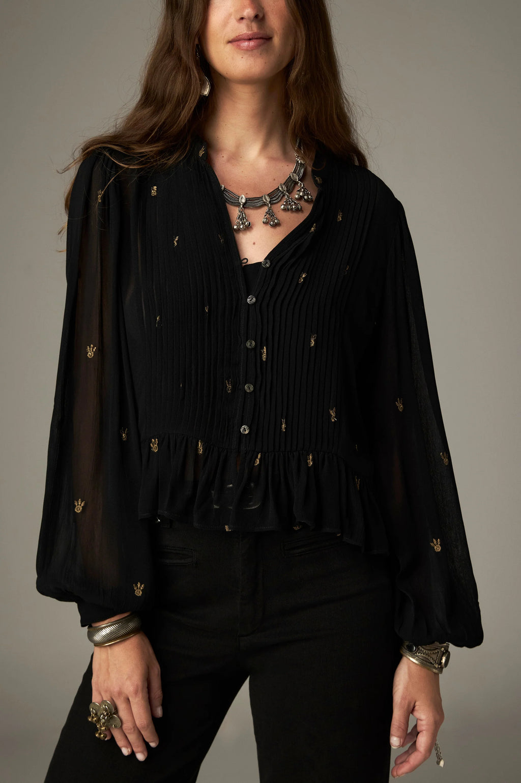Maison Hotel Catherine Blouse - Blackout