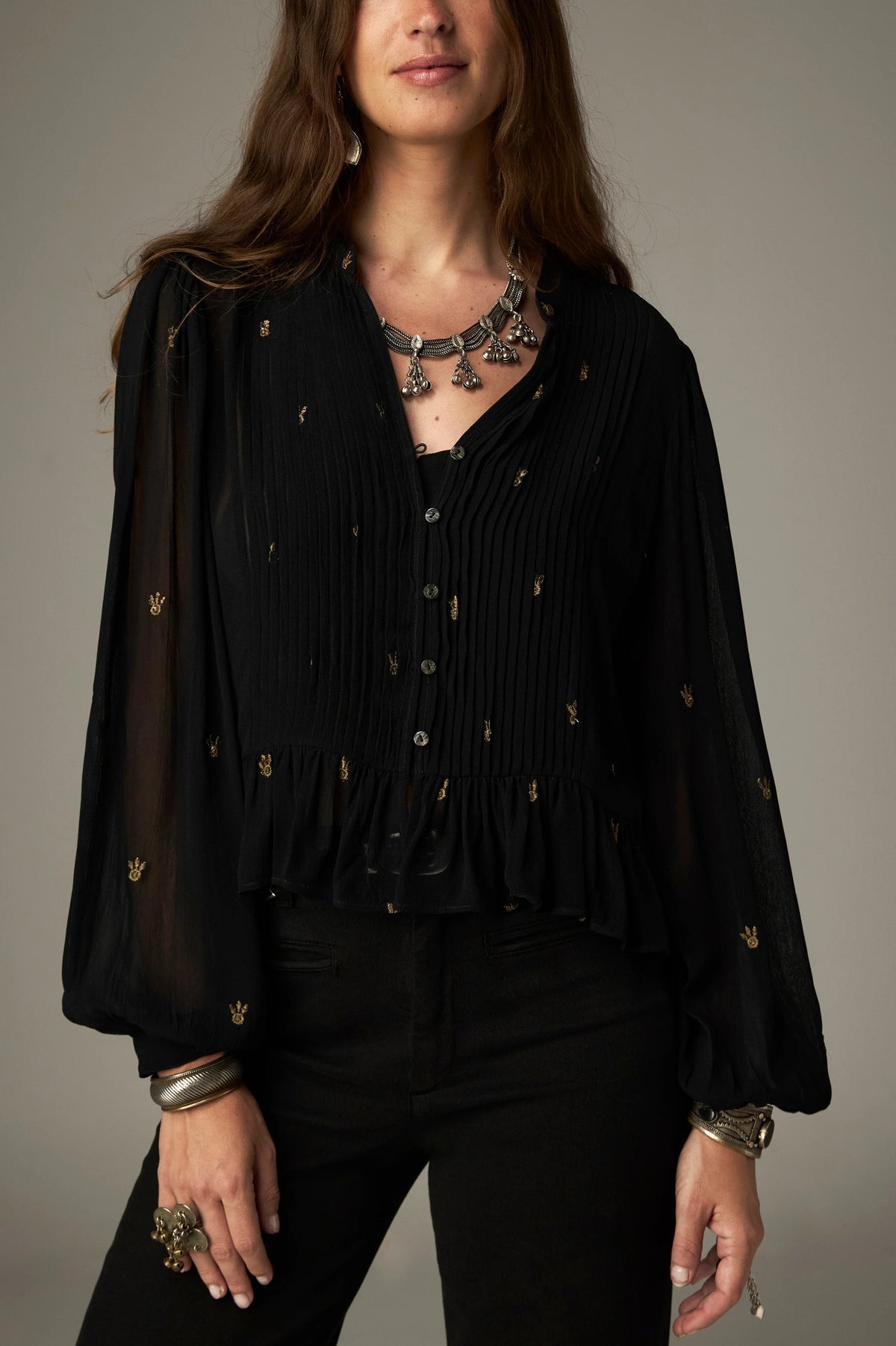 Maison Hotel Catherine Blouse - Blackout