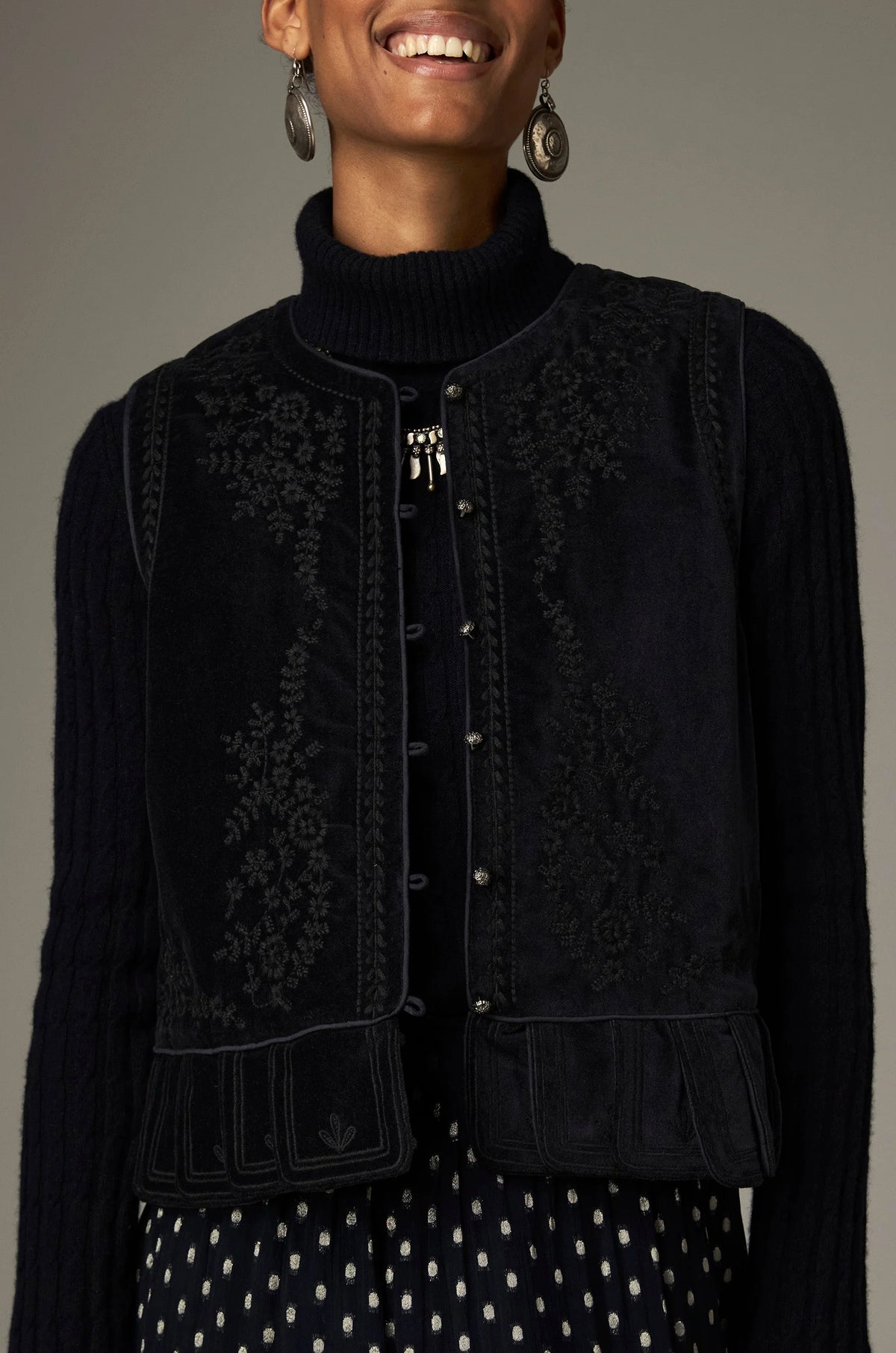 Maison Hotel Bob Velvet Vest - Blue