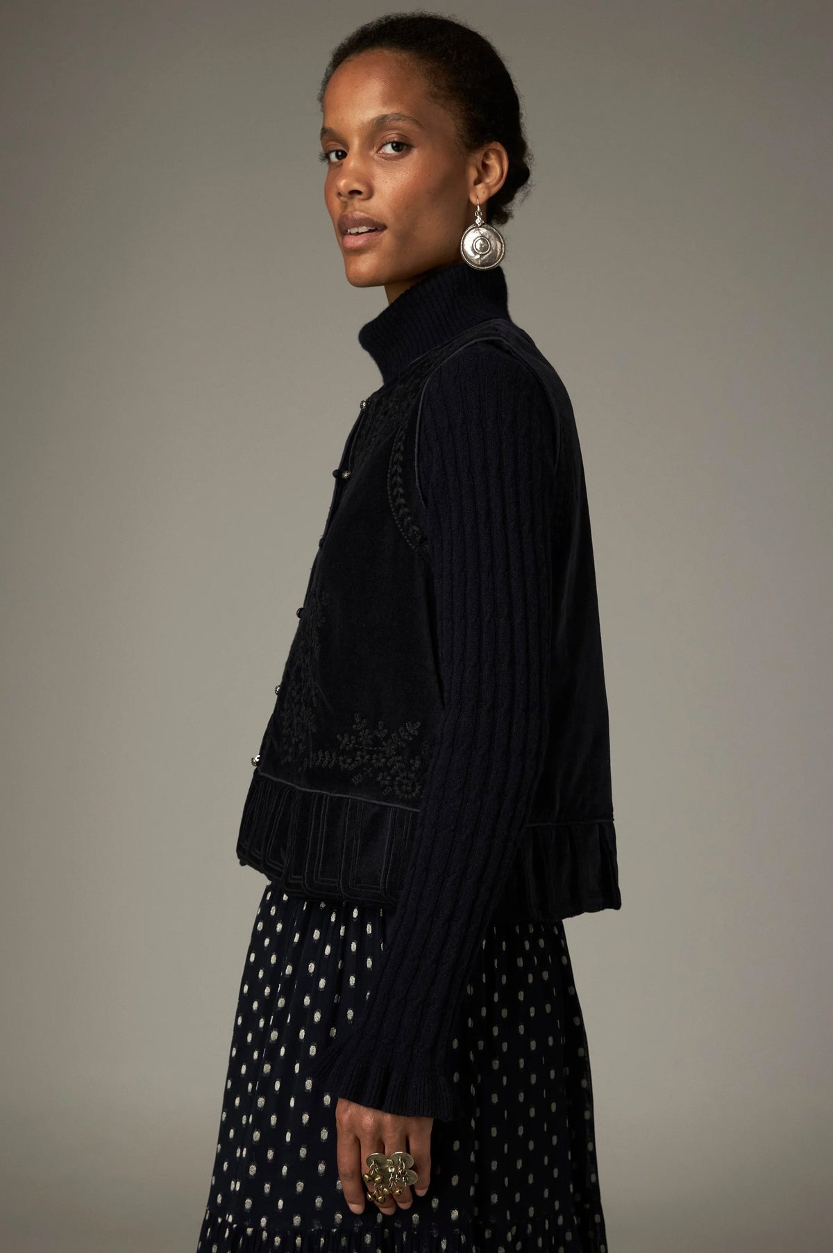 Maison Hotel Bob Velvet Vest - Blue