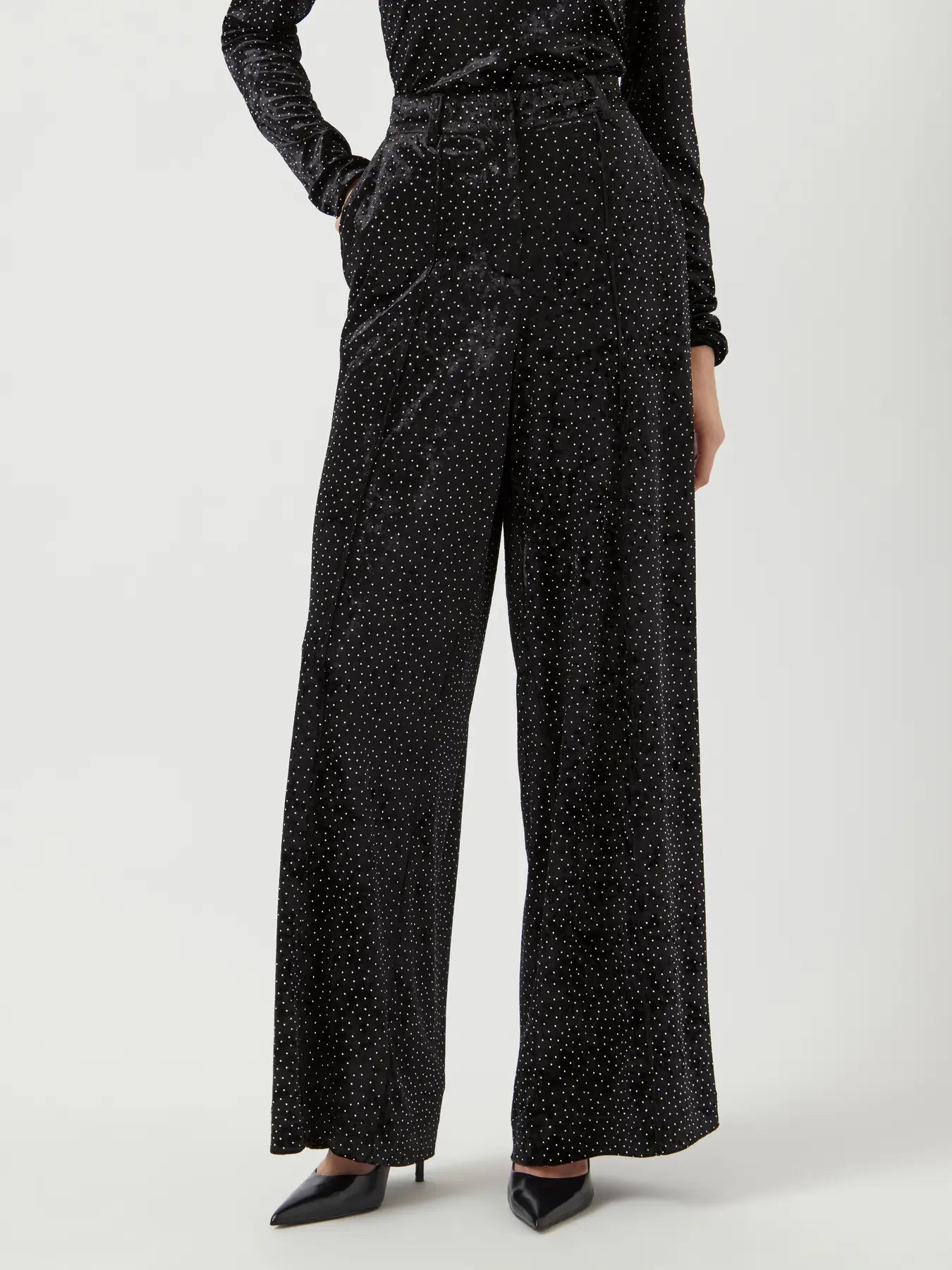 YAS Tillia Velvet Rhinestone Pant