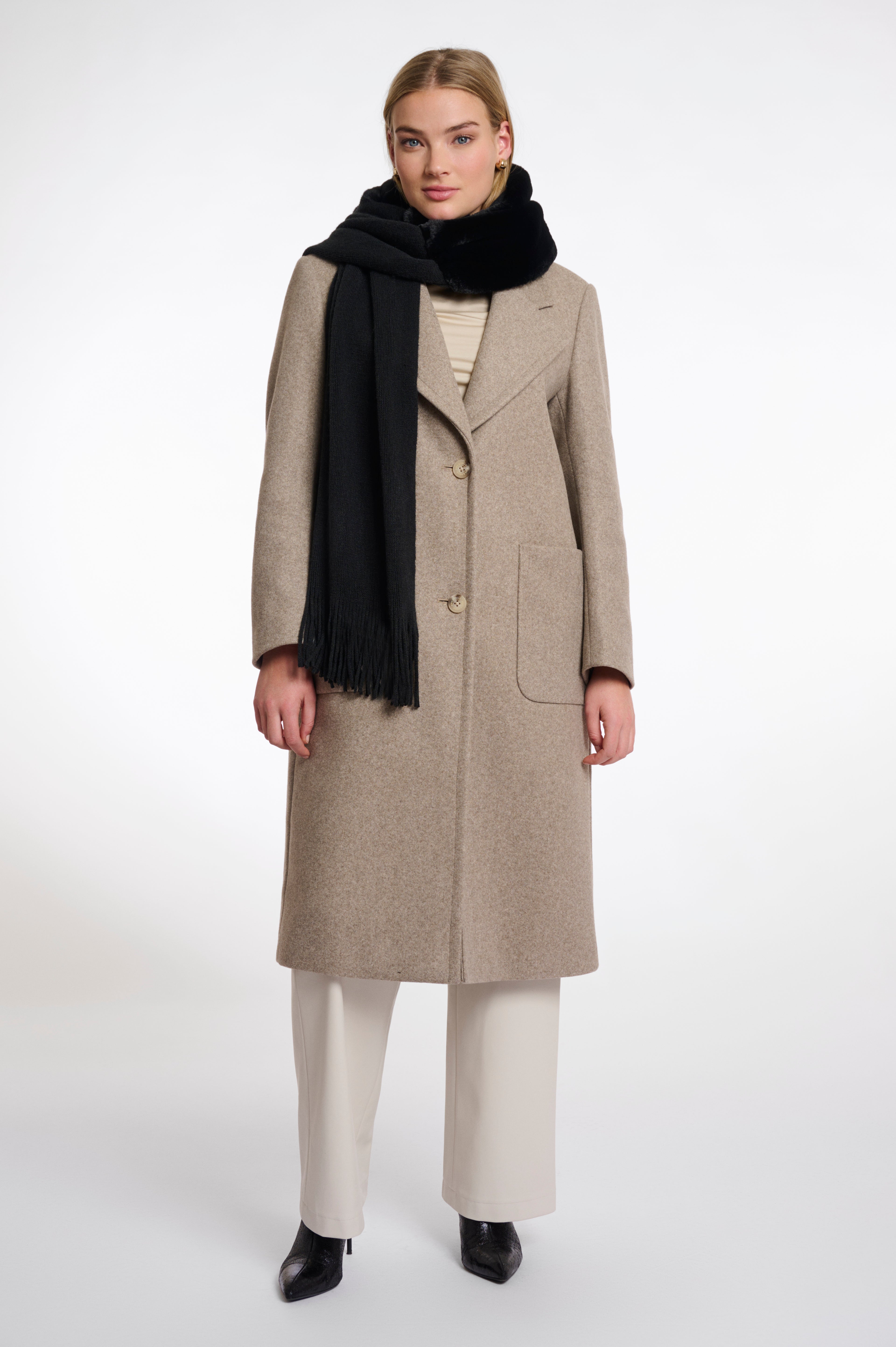 Rino & Pelle Vlien Fur Scarf - Black