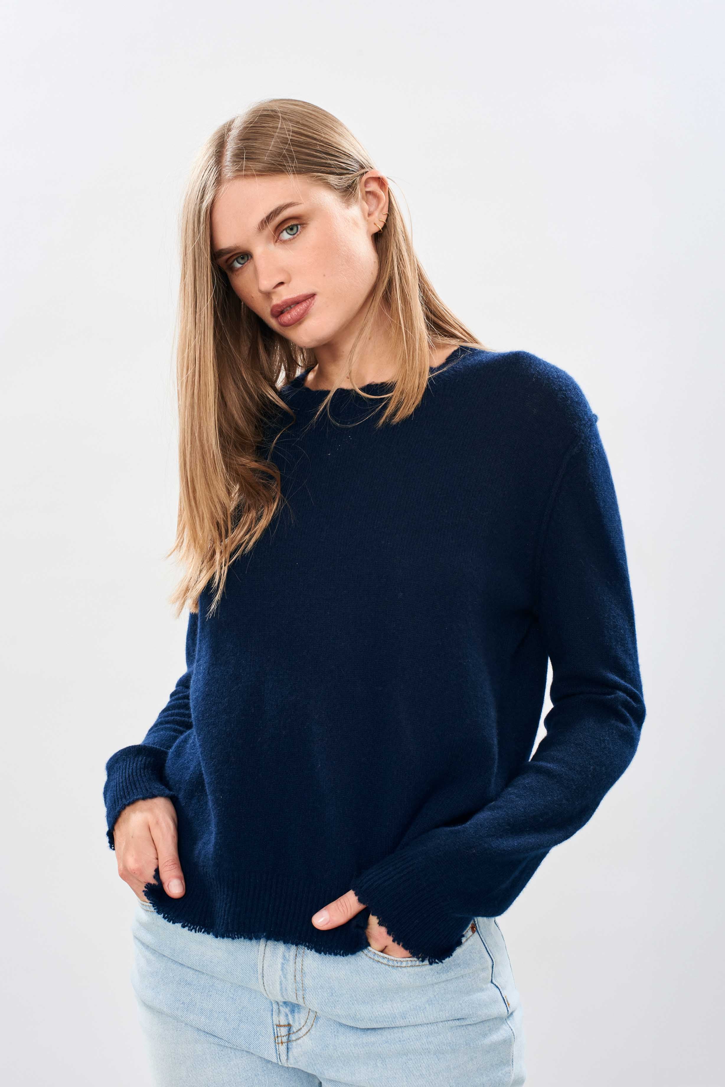 Jumper 1234 Distressed Crew - Navy