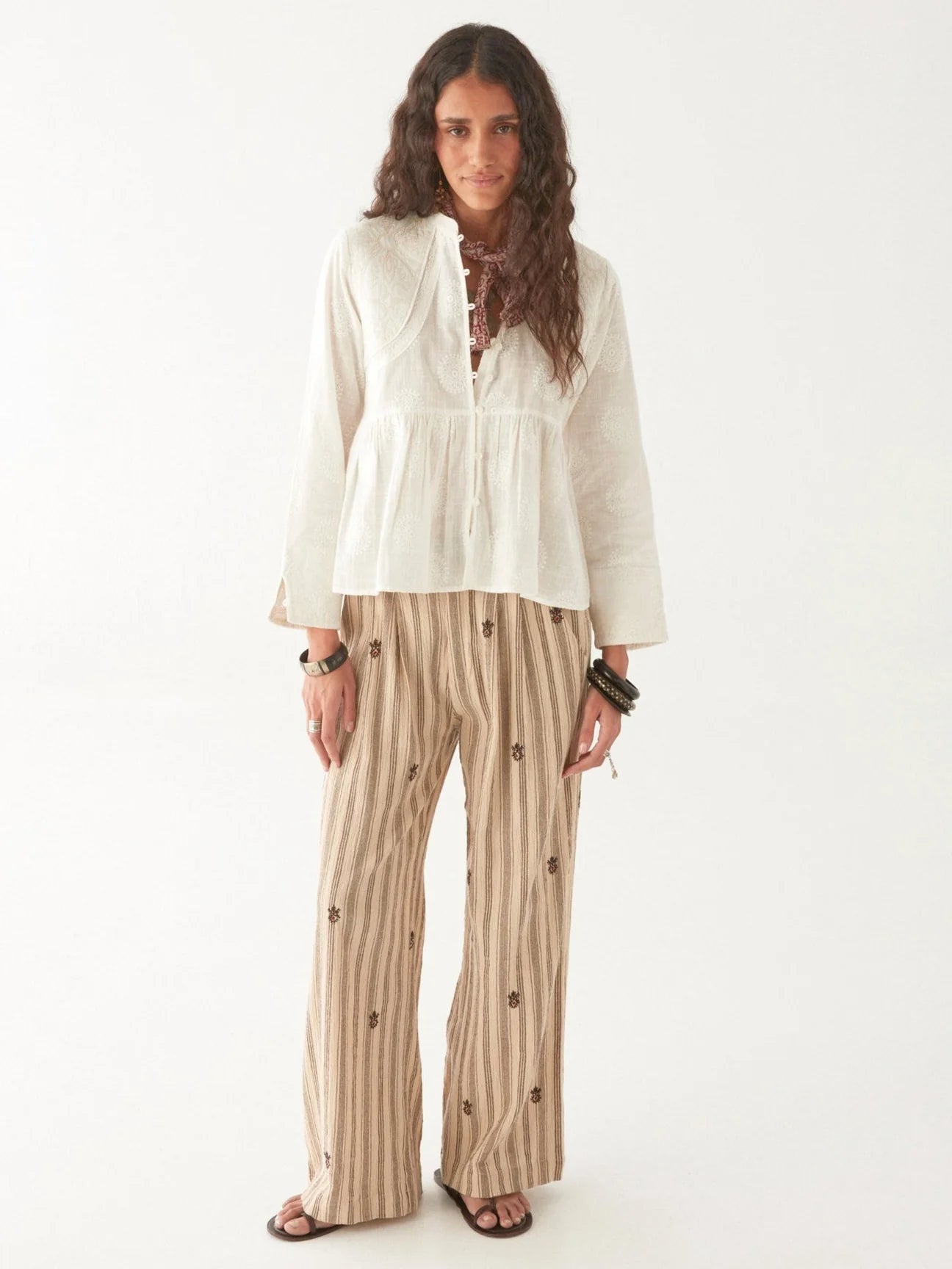 Maison Hotel Ariana Blouse