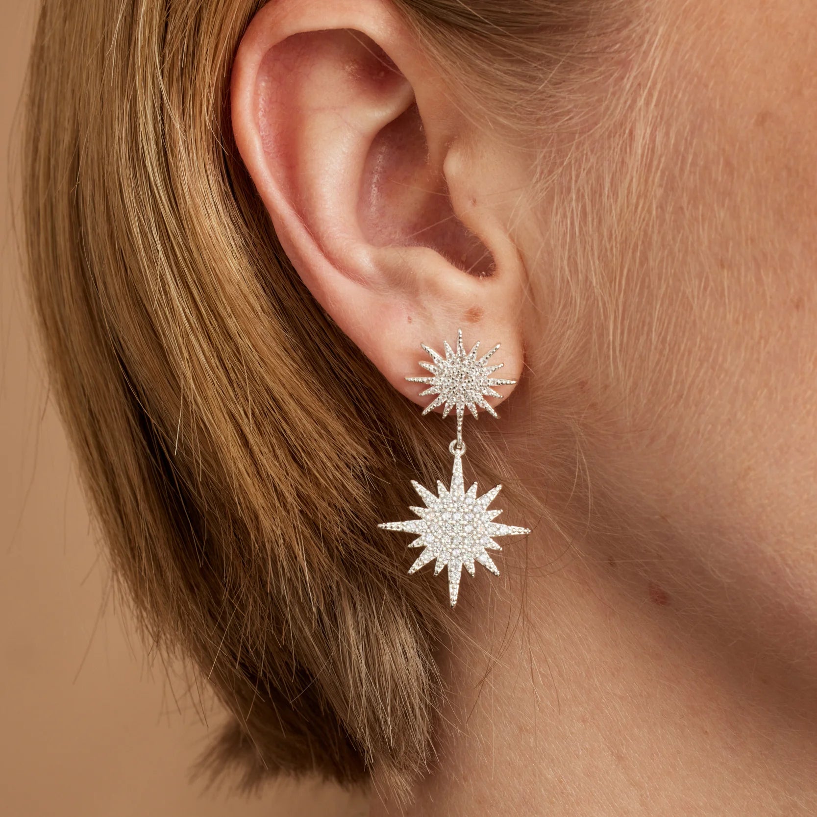 Ashiana Elsa Star Earrings - Silver