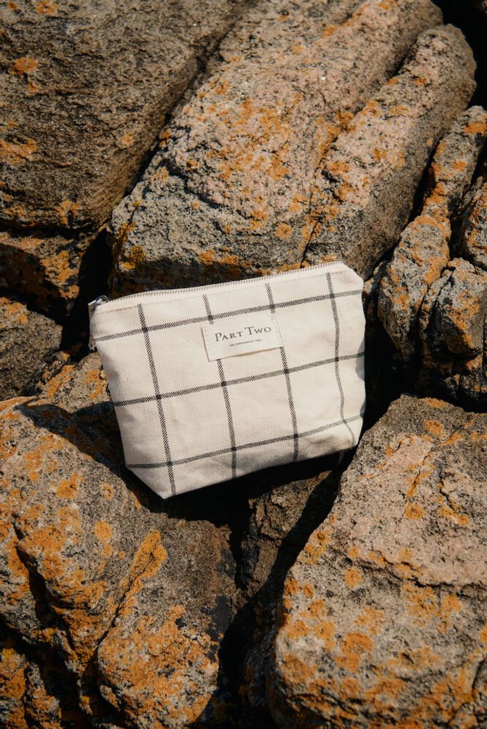 Part Two Make Up Bag - Check