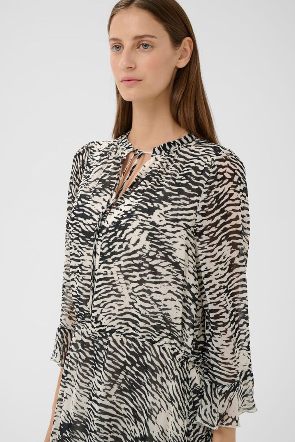 In Wear Lyon Dress - Black