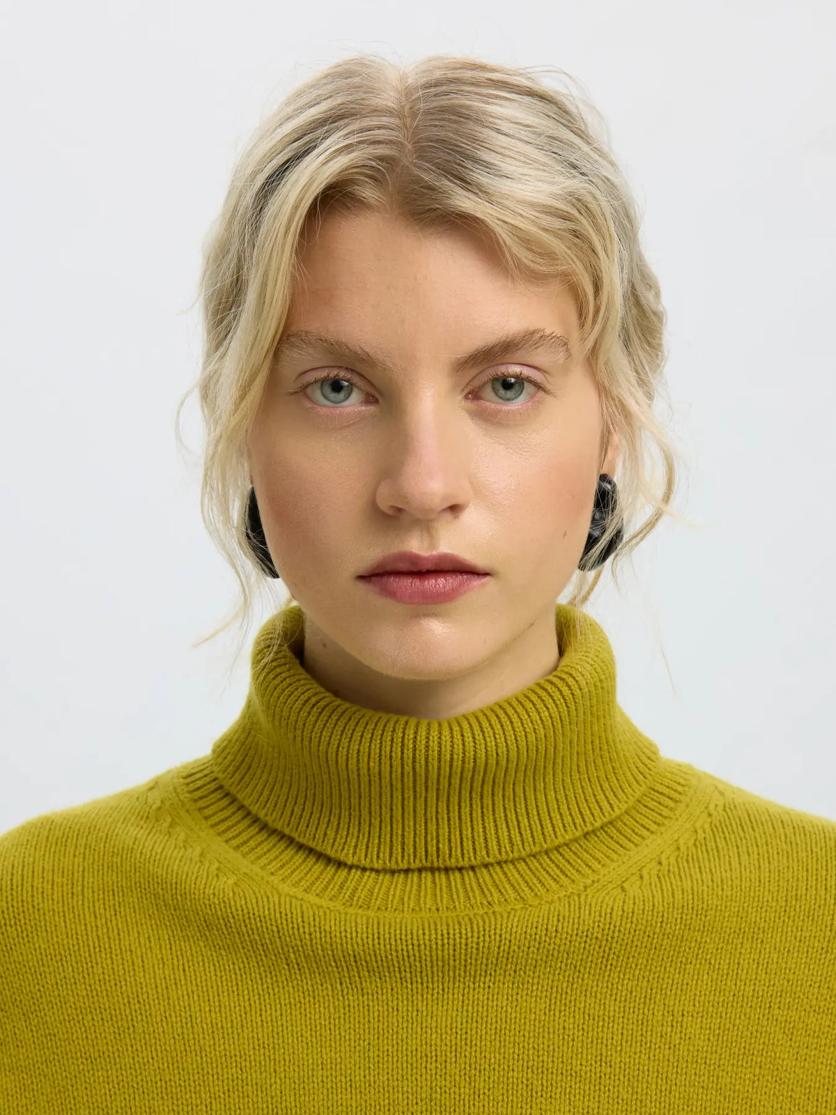 Selected Ellie Roll Neck- Avocado