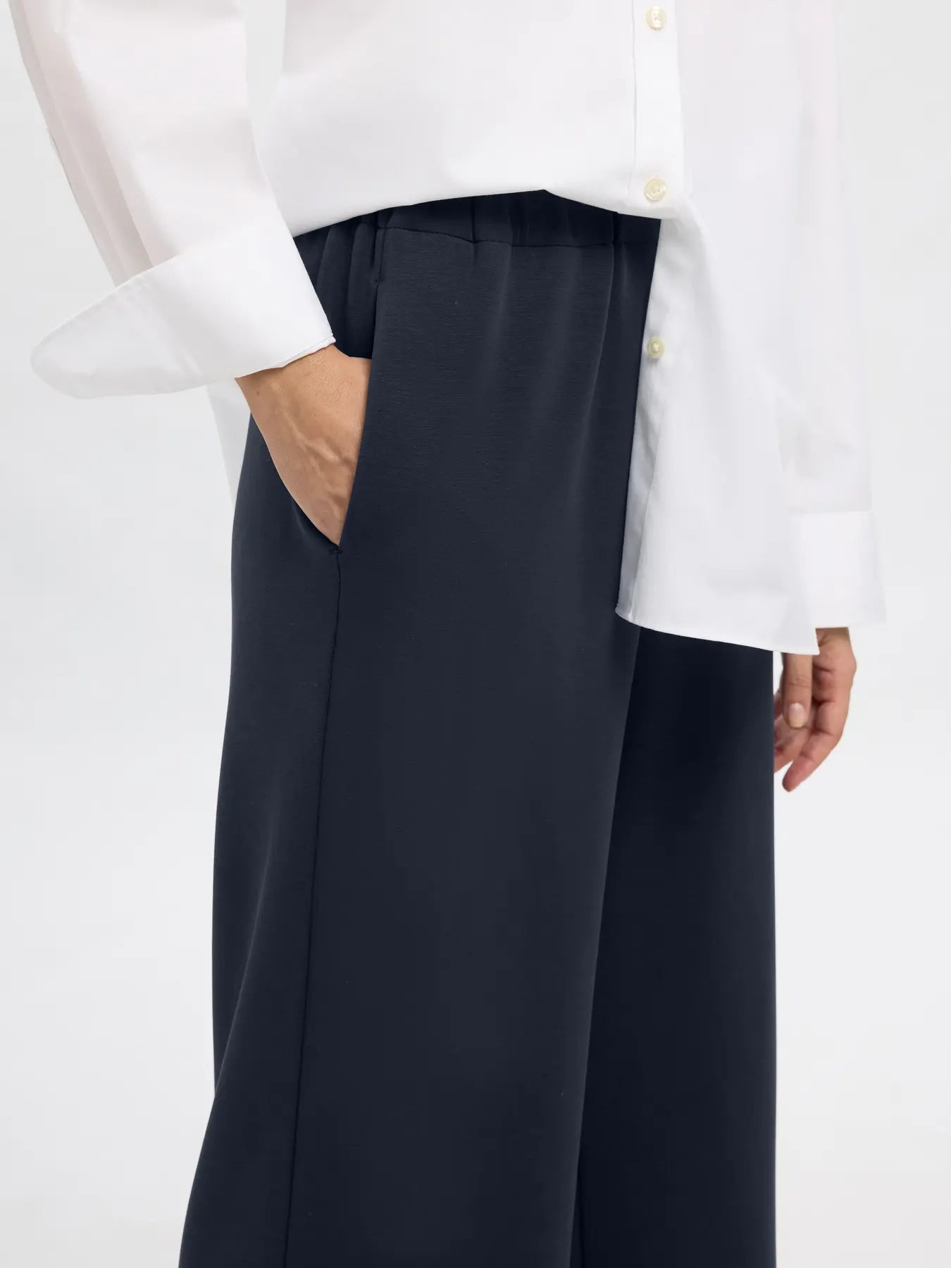 Selected Femme Tenny Trousers - Navy